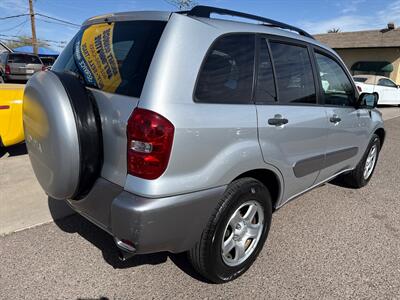 2004 Toyota RAV4   - Photo 8 - Phoenix, AZ 85014