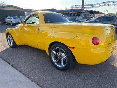 2004 Chevrolet SSR LS Supercharged   - Photo 11 - Phoenix, AZ 85014