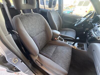 2002 Toyota RAV4   - Photo 16 - Phoenix, AZ 85014