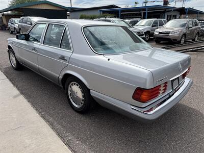 1988 Mercedes-Benz 300 SE   - Photo 8 - Phoenix, AZ 85014
