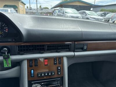 1988 Mercedes-Benz 300 SE   - Photo 15 - Phoenix, AZ 85014