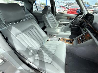 1988 Mercedes-Benz 300 SE   - Photo 18 - Phoenix, AZ 85014