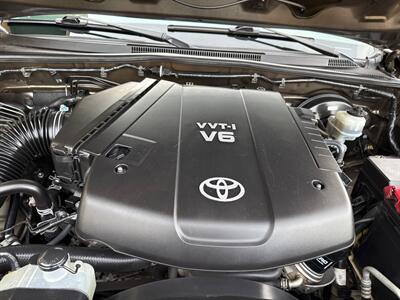 2012 Toyota Tacoma PreRunner V6   - Photo 12 - Phoenix, AZ 85014