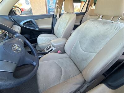 2009 Toyota RAV4   - Photo 14 - Phoenix, AZ 85014