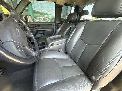 2005 GMC Sierra 2500 SLT   - Photo 16 - Phoenix, AZ 85014
