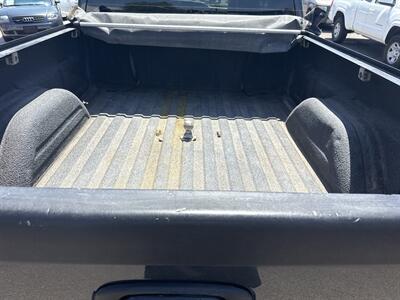 2005 GMC Sierra 2500 SLT   - Photo 8 - Phoenix, AZ 85014