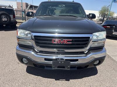 2005 GMC Sierra 2500 SLT   - Photo 3 - Phoenix, AZ 85014