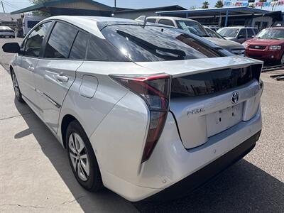 2017 Toyota Prius Two   - Photo 6 - Phoenix, AZ 85014