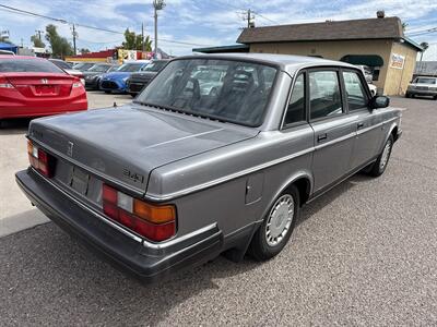 1991 Volvo 240 DL Sedan   - Photo 5 - Phoenix, AZ 85014