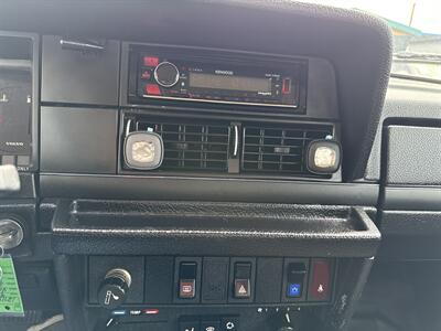 1991 Volvo 240 DL Sedan   - Photo 12 - Phoenix, AZ 85014