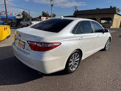 2015 Toyota Camry Hybrid XLE   - Photo 8 - Phoenix, AZ 85014