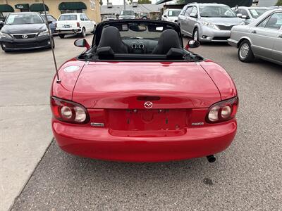 2004 Mazda MX-5 Miata LS   - Photo 13 - Phoenix, AZ 85014