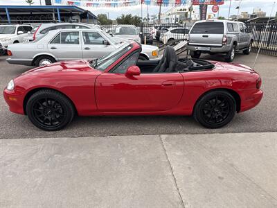 2004 Mazda MX-5 Miata LS   - Photo 9 - Phoenix, AZ 85014