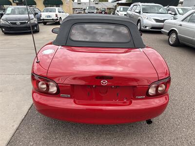 2004 Mazda MX-5 Miata LS   - Photo 12 - Phoenix, AZ 85014