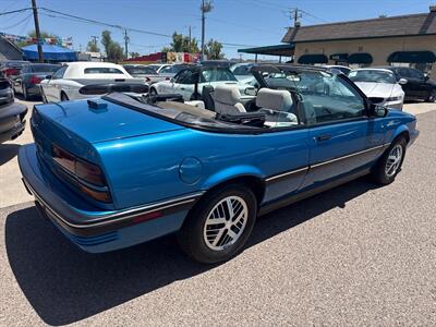 1991 Pontiac Sunbird LE   - Photo 15 - Phoenix, AZ 85014
