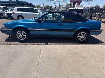 1991 Pontiac Sunbird LE   - Photo 8 - Phoenix, AZ 85014