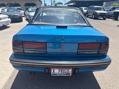 1991 Pontiac Sunbird LE   - Photo 12 - Phoenix, AZ 85014