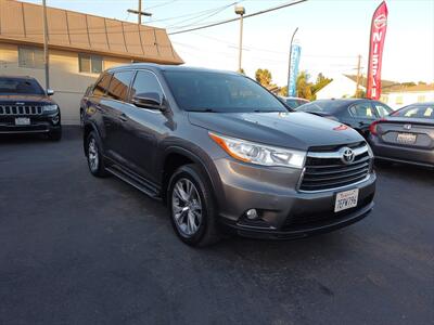 2014 Toyota Highlander XLE   - Photo 3 - San Diego, CA 92115