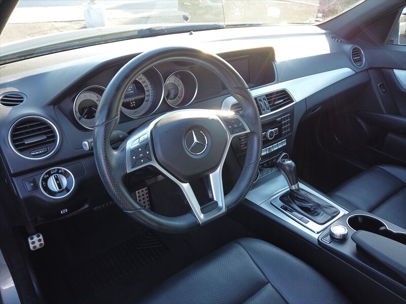 2013 Mercedes-Benz C 250 Luxury - Photo 8 - San Diego, CA 92115