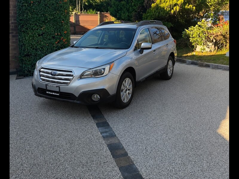 2017 Subaru Outback 2.5i Premium's photo