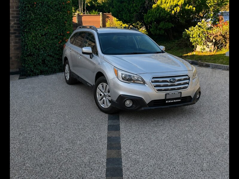2017 Subaru Outback 2.5i Premium - Photo 3 - San Diego, CA 92115