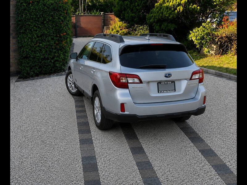 2017 Subaru Outback 2.5i Premium - Photo 6 - San Diego, CA 92115