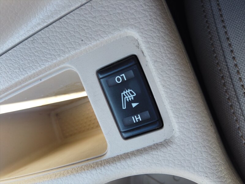 2018 Nissan Rogue SV   - Photo 17 - San Diego, CA 92115