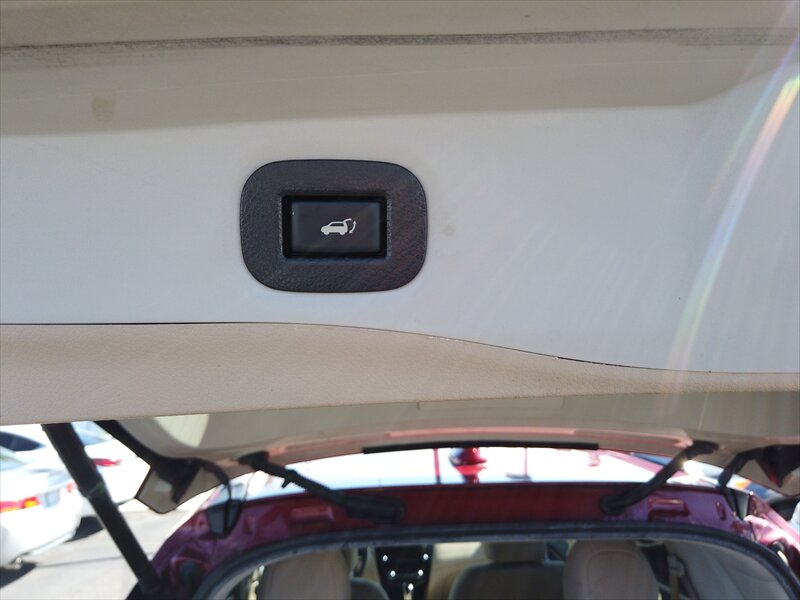 2018 Nissan Rogue SV   - Photo 11 - San Diego, CA 92115