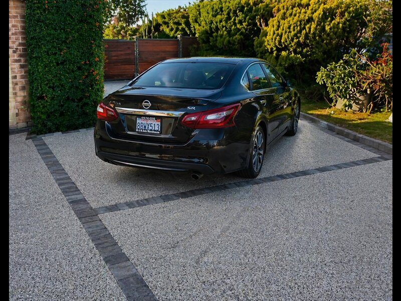 2017 Nissan Altima 2.5 SR - Photo 4 - San Diego, CA 92115