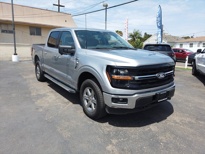 2024 Ford F-150 XLT - Photo 3