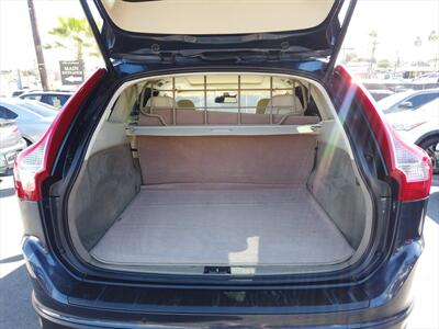 2013 Volvo XC60 T6 Premier Plus   - Photo 10 - San Diego, CA 92115