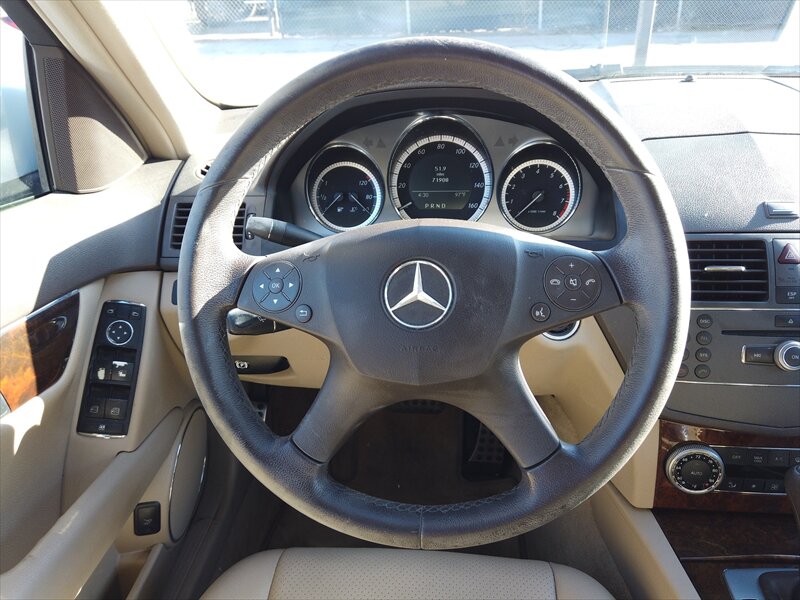 2010 Mercedes-Benz C 300 Sport - Photo 9 - San Diego, CA 92115
