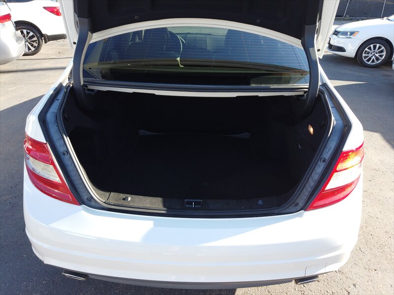 2010 Mercedes-Benz C 300 Sport - Photo 13 - San Diego, CA 92115