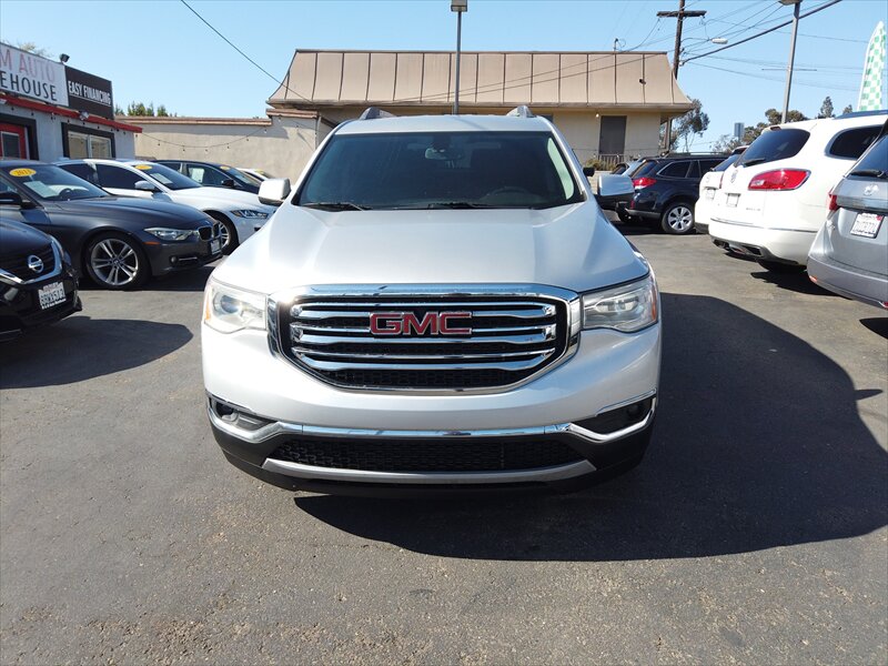 2019 GMC Acadia SLT-1 - Photo 2 - San Diego, CA 92115