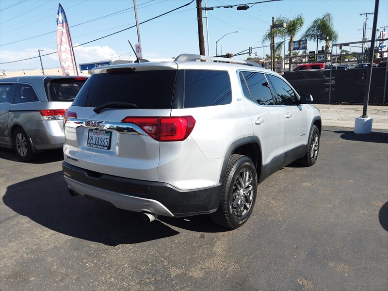 2019 GMC Acadia SLT-1 - Photo 4 - San Diego, CA 92115