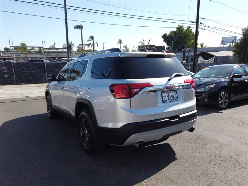 2019 GMC Acadia SLT-1 - Photo 6 - San Diego, CA 92115