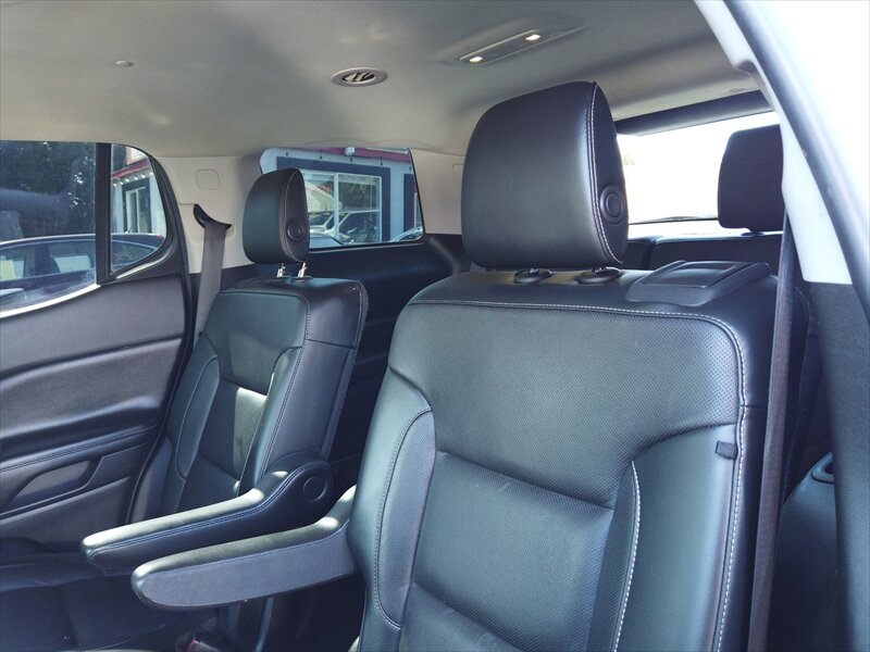 2019 GMC Acadia SLT-1 - Photo 9 - San Diego, CA 92115