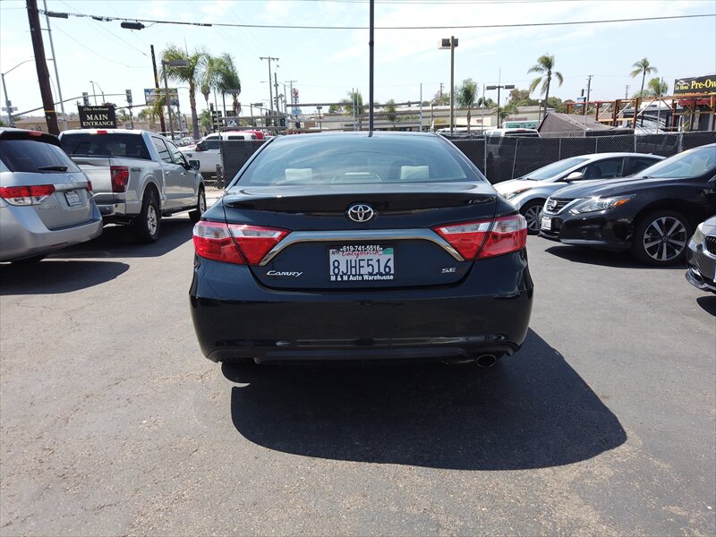 2015 Toyota Camry SE - Photo 5 - San Diego, CA 92115
