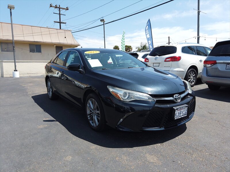 2015 Toyota Camry SE - Photo 3 - San Diego, CA 92115