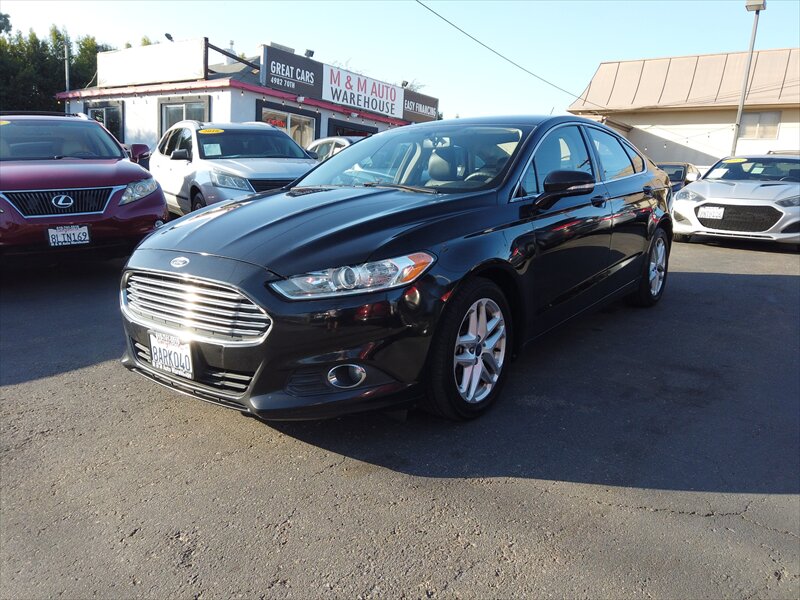 2014 Ford Fusion SE