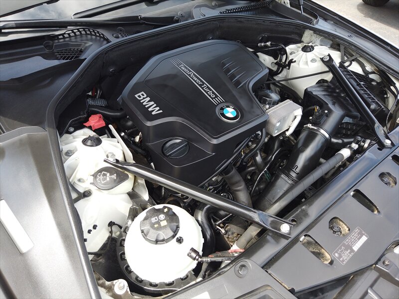 2014 BMW 5 Series 528i - Photo 12 - San Diego, CA 92115