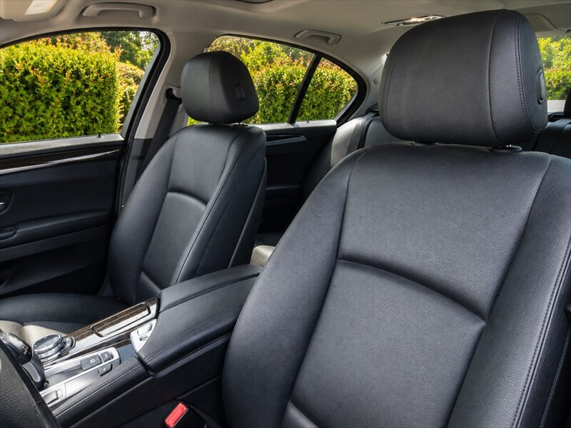 2014 BMW 5 Series 528i - Photo 8 - San Diego, CA 92115