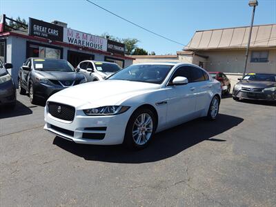 2017 Jaguar XE 25t Premium Sedan