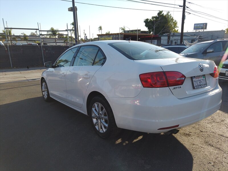 2013 Volkswagen Jetta SE PZEV - Photo 6 - San Diego, CA 92115
