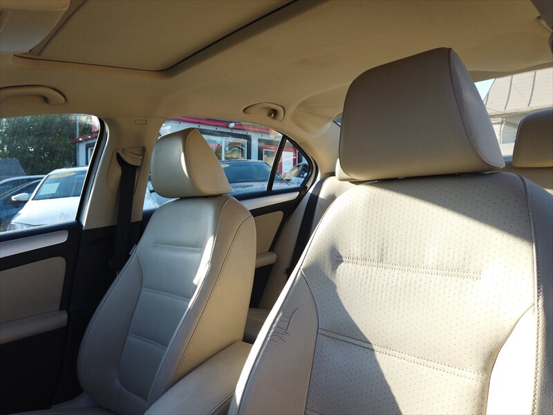 2013 Volkswagen Jetta SE PZEV - Photo 7 - San Diego, CA 92115