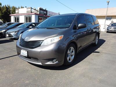 2015 Toyota Sienna L 7-Passenger Minivan