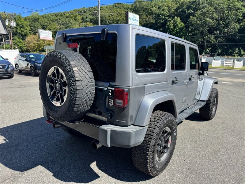 2017 Jeep Wrangler Unlimited Smoky Mountain - Photo 5 - Rockaway, NJ 07866