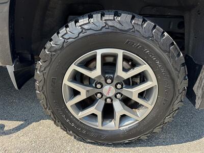 2016 GMC Canyon SLE - Photo 12 - Rockaway, NJ 07866