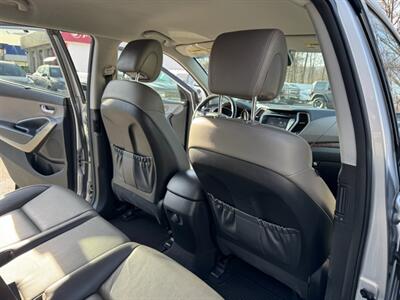 2017 Hyundai Santa Fe SE   - Photo 48 - Rockaway, NJ 07866