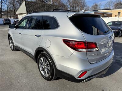 2017 Hyundai Santa Fe SE   - Photo 7 - Rockaway, NJ 07866